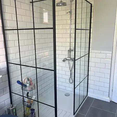 דירה Charming 3bd House Wprivate Garden - בריסטול