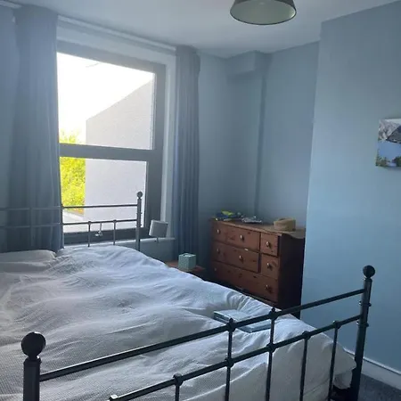 Сasa de vacaciones Charming 3bd House Wprivate Garden - Bristol